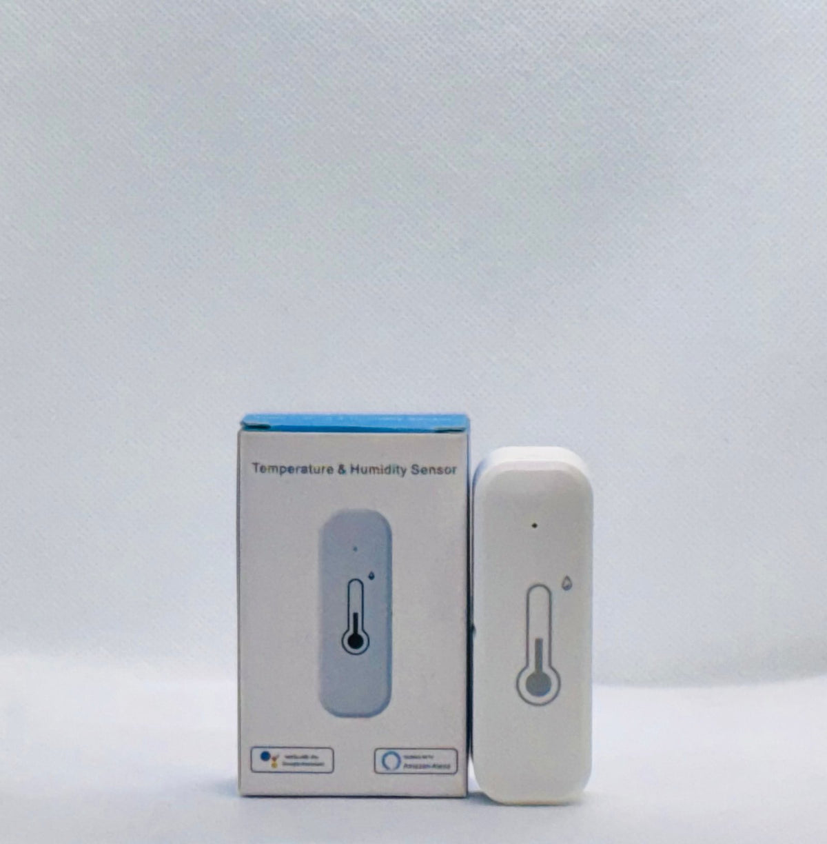 Smart WiFi Temperature & Humidity Sensor – Tuya App Enabled