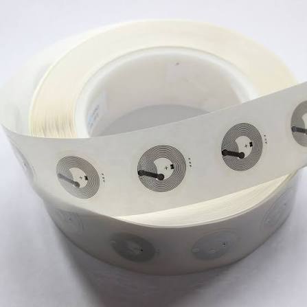 NTAG216 25 mm NFC sticker tag close-up